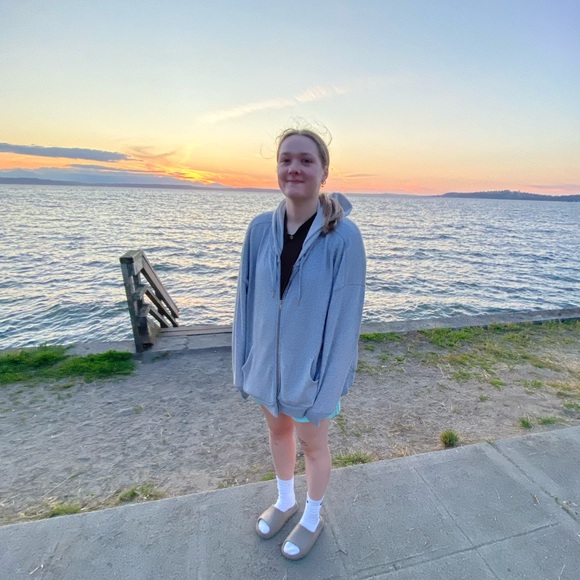 sydneyvanness14